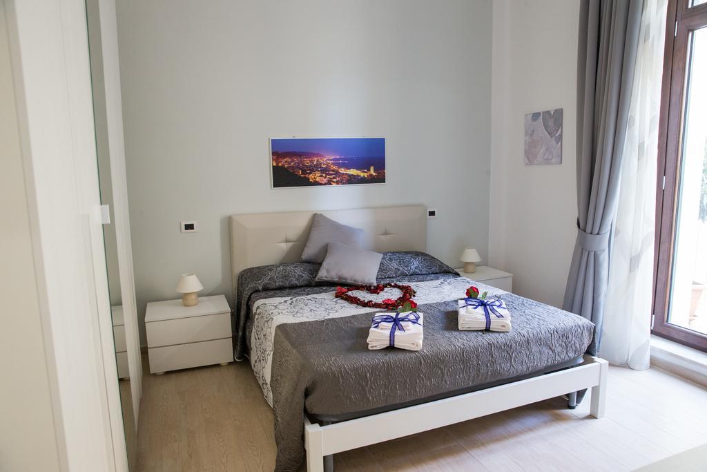 Suite Dei Principati Salerno Luaran gambar